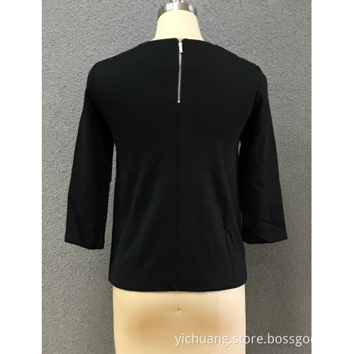 women`s black pu top